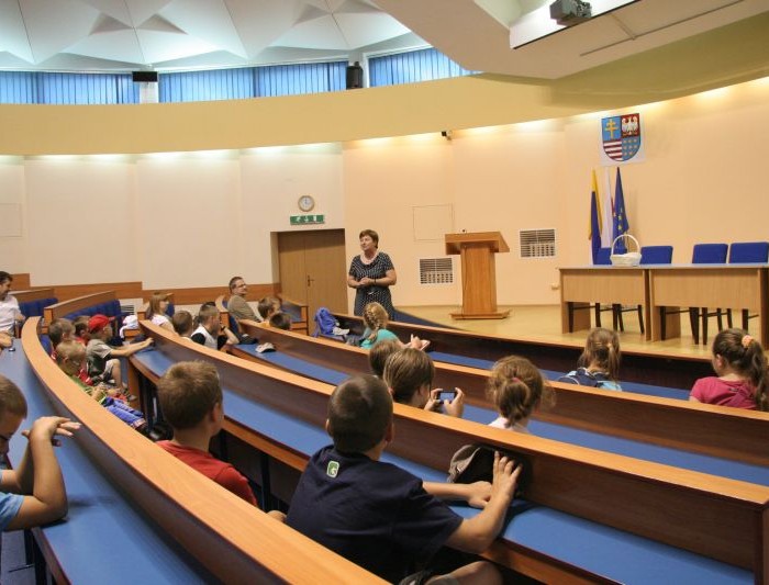 Dzieci z półkolonii odwiedziły Urząd Marszałkowski