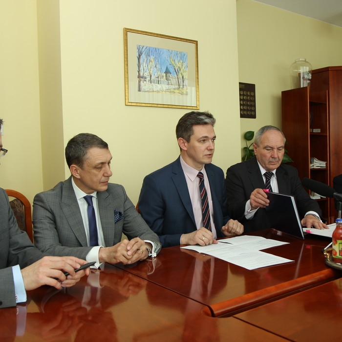 Ponad 51 milionów na drogi wojewódzkie!