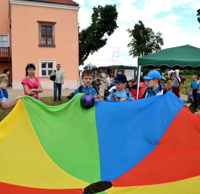 Piknik popularno-naukowy w RCNT