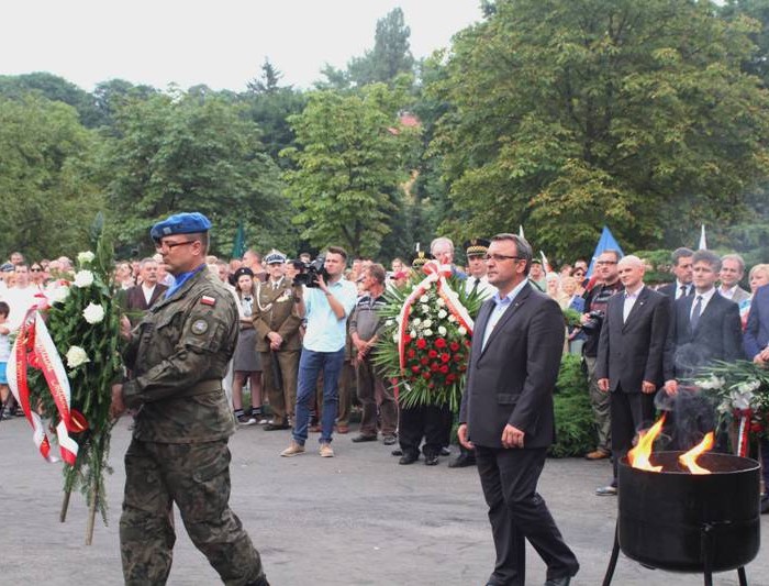 Uczcili 70. rocznicę wybuchu powstania warszawskiego