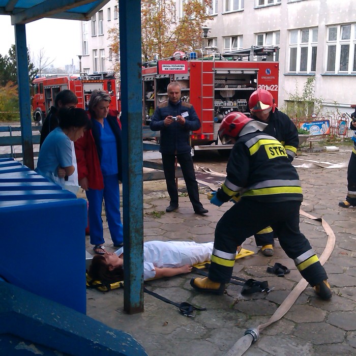Ćwiczenia ewakuacyjne w szpitaliku