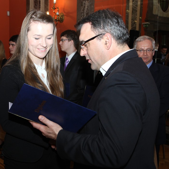 Człowiek – najlepsza inwestycja. Program Operacyjny Kapitał Ludzki 2010-2014