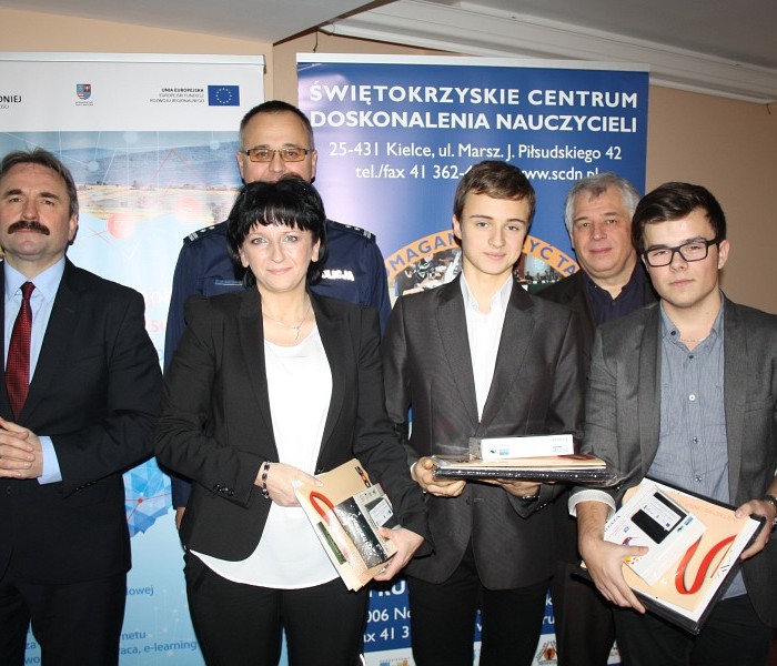 Szybowali bezpiecznie w internetowej chmurze
