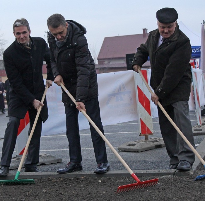 Droga Ostrowiec – Ćmielów oddana do użytku