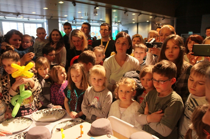 Huczne urodziny Europejskiego Centrum Bajki w Pacanowie