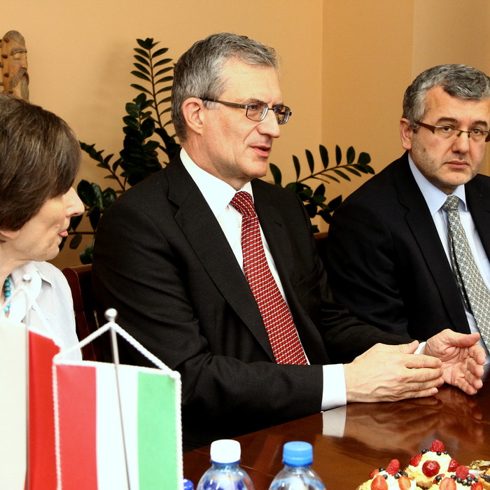 O gospodarce z ambasadorem Węgier