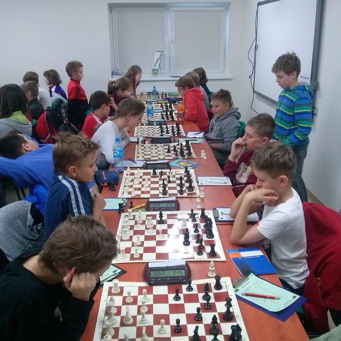 Młodzi świętokrzyscy szachiści &#8211; pierwszy krok do mistrzostwa