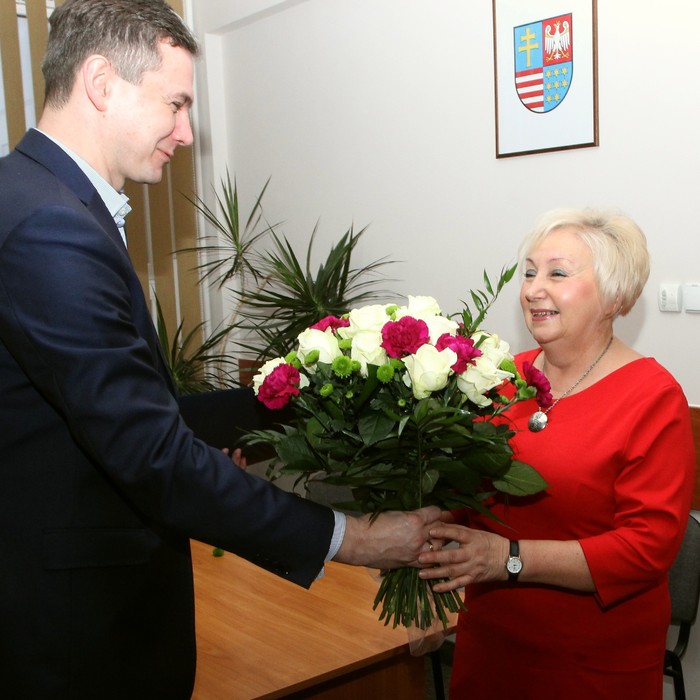 Podziękowania dla odchodzącej na emeryturę Jolanty Kubackiej