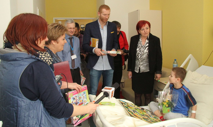 Pomoce naukowe dla małych pacjentów od Fundacji