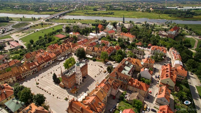Zainteresowanie wakacyjnym pociągiem do Sandomierza