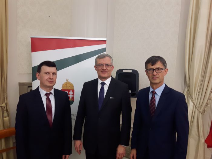 Jarosław Górczyński, Ambasador Ivan Gyurcsik, Andrzej Łukasik