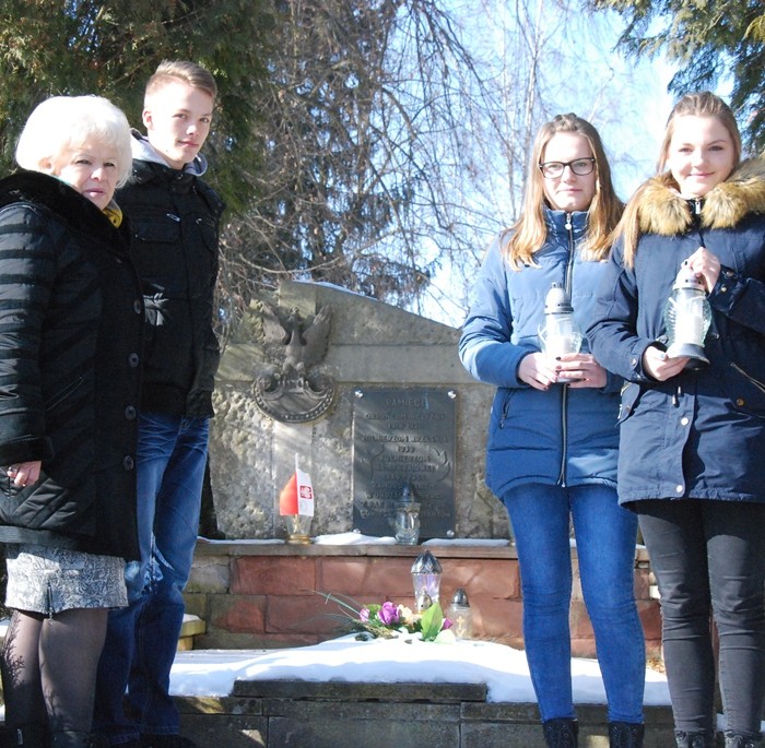 Światełko dla Armii Krajowej w gminie Waśniów