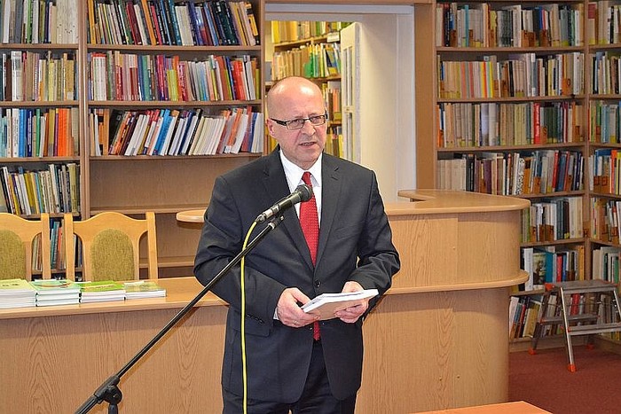 O kształtowaniu się sił politycznych w województwie świętokrzyskim – najnowsza publikacja Oddziału LTNK w Kielcach
