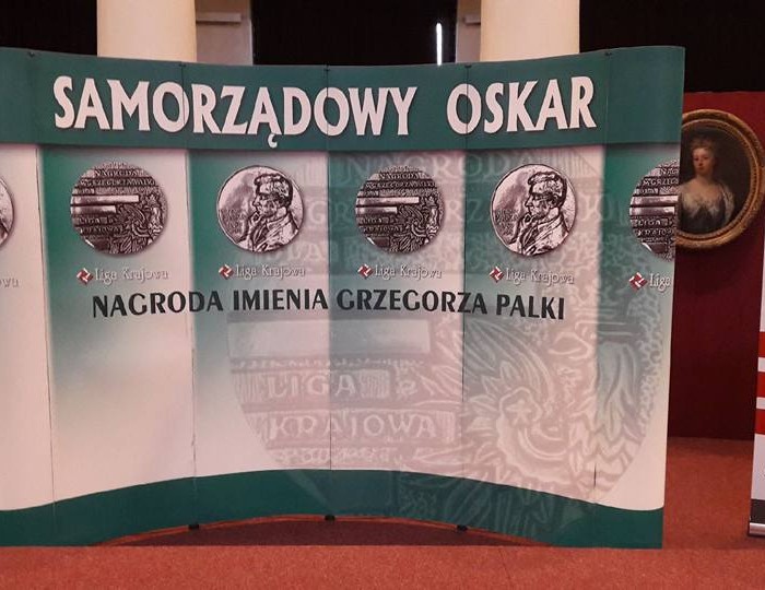 Starosta jędrzejowski wyróżniony “Samorządowym Oskarem”