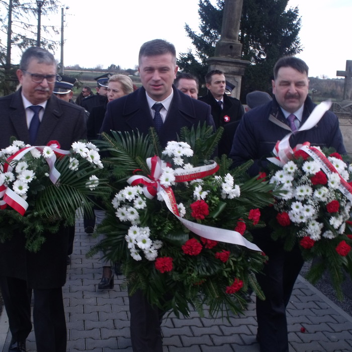 W Waśniowie i Tarłowie świętowali odzyskanie niepodległości