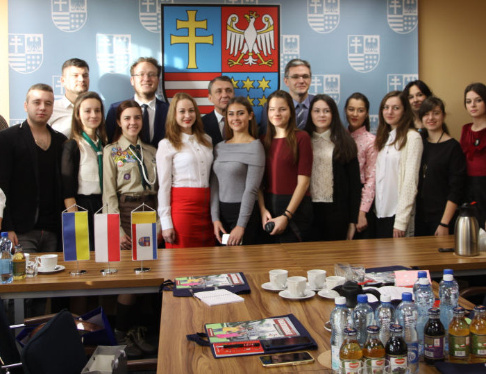 Młodzi liderzy z ukraińskiego Obwodu Winnickiego z wizytą u marszałka
