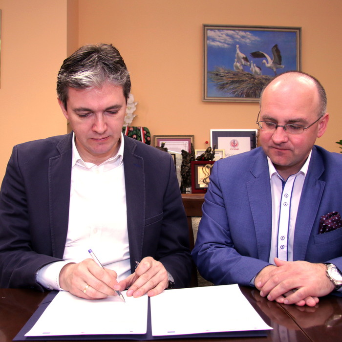 Większe dofinansowanie projektu budowy kanalizacji w Suchedniowie