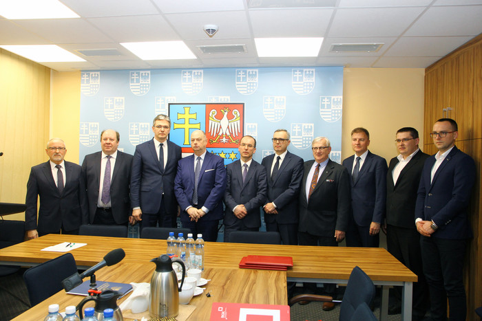 Ruszają pożyczki dla świętokrzyskich firm