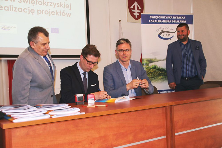 ProjektŚwiętokrzyskiej Rybackiej Lgd