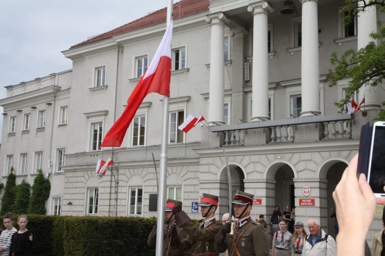 Dzień Flagi Na Rynku W Kielcach (3)