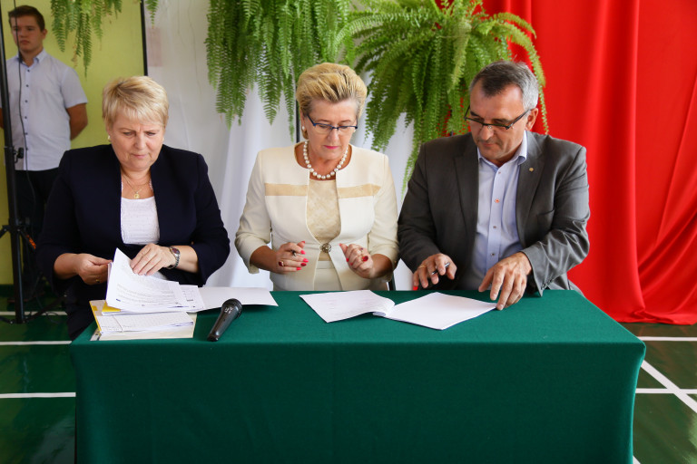 Umowy W Szkole W Łopusznie (8)