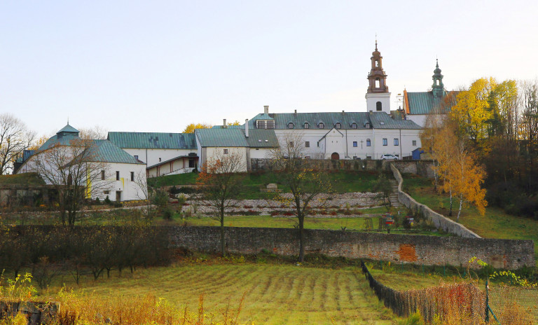Klasztor