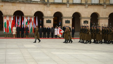 Ceremonia Oficjalnego Powitania Prezydenta Rw (26)