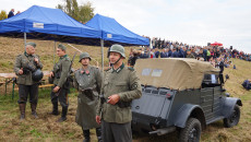 Rekonstrukcja historyczna bitwy o Osiek, którą stoczyli żołnierze polscy z najeźdźcą niemieckim 11 września 1939 r.