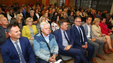 Inauguracja Świętokrzyskiej Karty Zawodowej Rodziny Zastępczej (4)