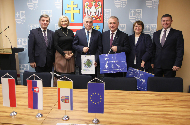Spotkanie Samorządu Województwa św Z Przedstawicielem Kraju Żylińskiego (7)