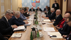 Spotkanie W Urzędzie Marszałkowskim Województwa Świętokrzyskiego W Sprawie Budowy Wschodniej Obwodnicy Kielc (10)