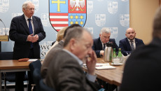 Spotkanie W Urzędzie Marszałkowskim Województwa Świętokrzyskiego W Sprawie Budowy Wschodniej Obwodnicy Kielc (6)