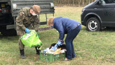 Żołnierze Świętokrzyskiej Brygady Obrony Terytorialnej pomagają mieszkańcom Bliżyna