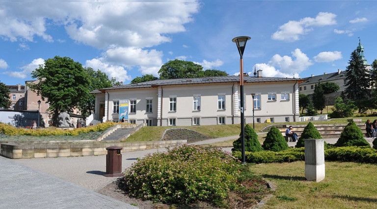 Budynek BWA w Kielcach