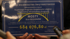 Uroczyste Przekazanie Promesy Rządowej Na Finasowanie Dokumentacji Budowy Obwodnicy Zachodniej Starachowic (2)
