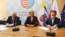 Umowy Na Dofinansowanie Z Pefron (6)