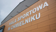 Hala sportowa w Chmielniku