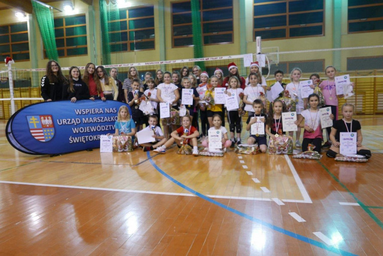 Turniej Mini Piłki Siatkowej Uczestnicy (2)