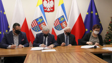 Podpisanie Umowy Z Gminą Skarżysko Kamienna W Urzędzie Marszałkowskim