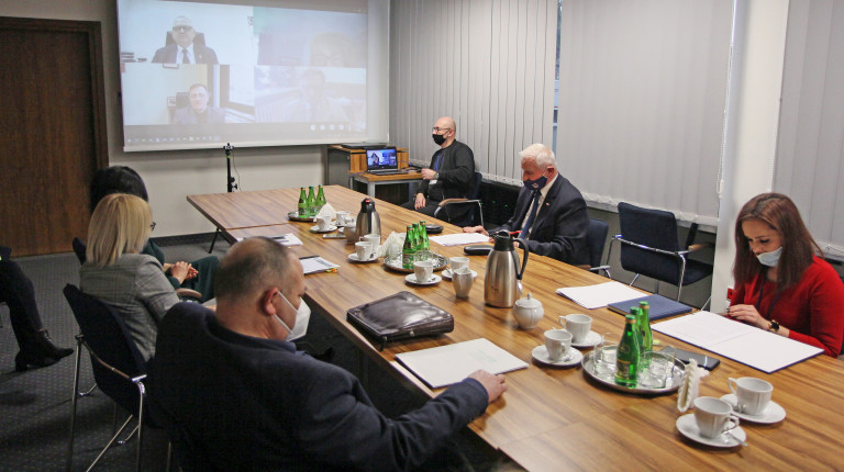 Telekonferencja z udziałem członka Zarządu Marka Jońcy