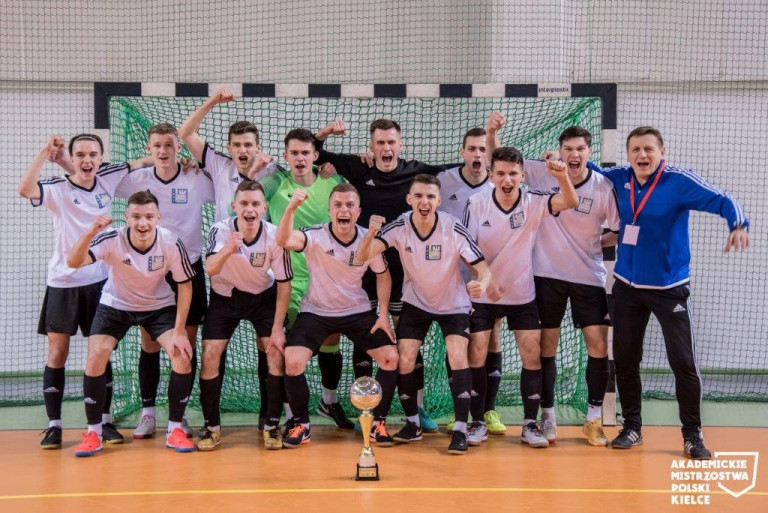 Akademicke Mistrzostwa Polski W Futsalu Eliminacje Jedna Z Drużyn