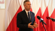 Minister Piotr Ćwik