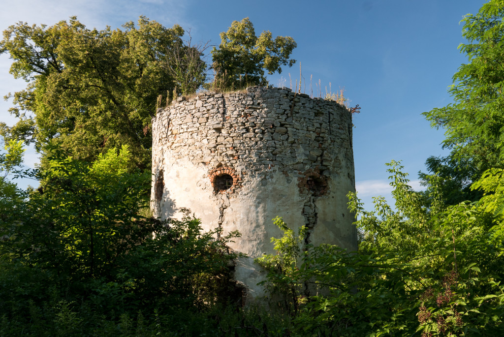 Ruina Kaplicy św. Rocha W Nowych Kicharach