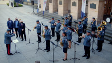 P1068608