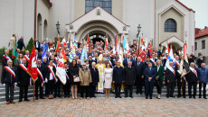 Zdjęcie Grupowe Uczestników Mszy