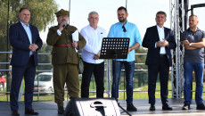 Marszałek Andrzej Bęytkowski, Przewodniczący Andrzej Pruś, Radni Marek Strzała I Paweł Krakowiak