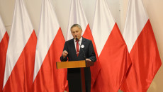 Wojewoda świętokrzyski Zbigniew Koniusz przemawia