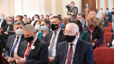 Goście Posiedzenia Senatu Uniwersytetu M.in. Tomasz Jamka Członek Zarządu Województwa