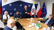 Marszałek Andrzej Bętkowski, Członek Zarządu Tomasz Jamka, Dyrektorzy Piotr Kisiel I Renta Bilska