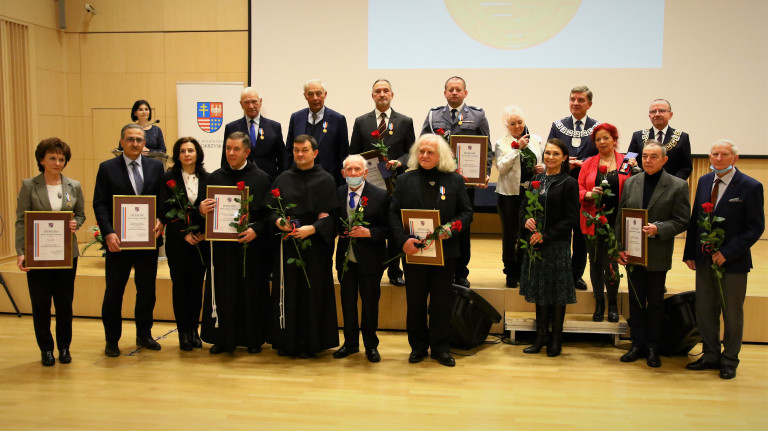 Uczestnicy Spotkania W Sali Kameralnej Filharmonii